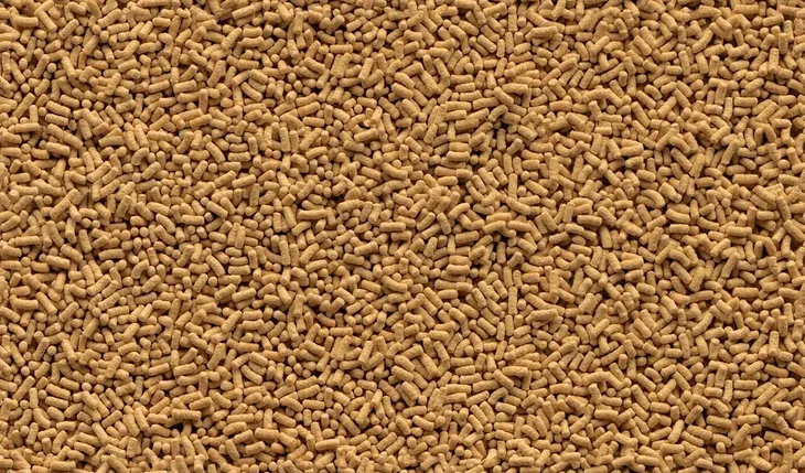 tetra-pond-sticks-4l