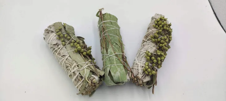 biala-szalwia-and-eukaliptus