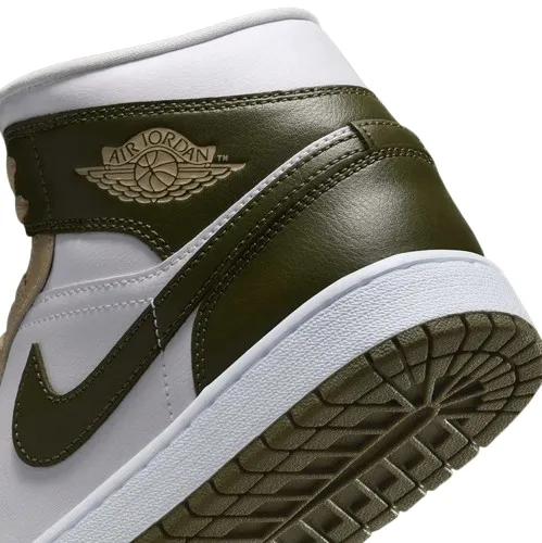 nike-wmns-air-jordan-1-mid