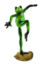 figurka-zaba-karate-dwa-wzory-19x8x13cm-22x8x13cm