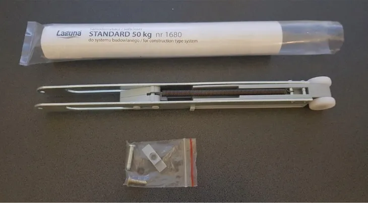 drzwi-przesuwne-hugo-70-4-kolory-stan-nowy-szerokosc-drzwi-76-cm