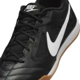 nike-gato-zapiecie-sznurowane
