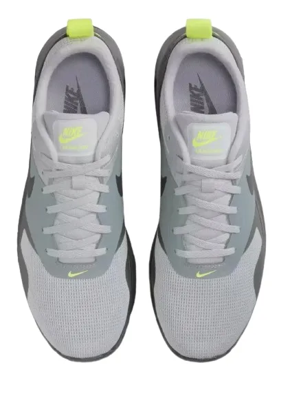 nike-air-max-tavas