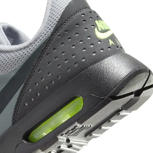 nike-air-max-tavas