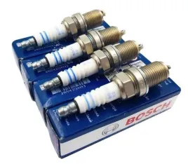 bosch-swiece-zaplonowe-4-szt-r6dc-13-0242240593