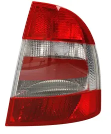 skoda-superb-02-06-lampa-tylna-prawa