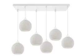 lampa-sufitowa-wiszaca-zyrandol-biale-szklane-kule-glamour-nad-stol-wyspe