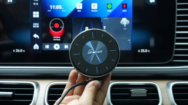 adapter-samochodowy-ottocast-p3-do-apple-carplay-android-auto-karta-sim