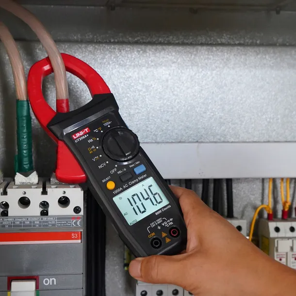 miernik-cegowy-multimetr-uni-t-ut206a-produkt-wprowadzony-do-obrotu-na-terenie-ue-przed-13-12-2024-tak