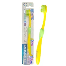curasept-biosmalto-kid-szczoteczka-do-zebow-dla-dzeci-3-6-lat