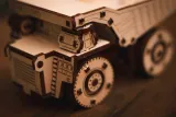 ewa-drewniane-puzzle-3d-mini-belaz-stan-nowy-bohater-brak