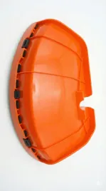 uniwersalna-oslona-glowicy-podkaszarki-spalinowej-pomaranczowa-wytrzymal