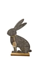 figurka-wielkanocna-ozdoba-zajac-z-filcu-na-podstawce