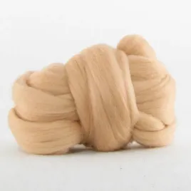 welna-czesanka-merynos-10g-cielisty