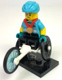 lego-minifigures-zawodnik-wozku-figurki-2022-71032