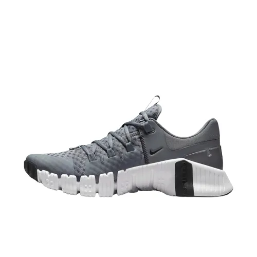 nike-free-metcon-5-kolor-szary-bialy