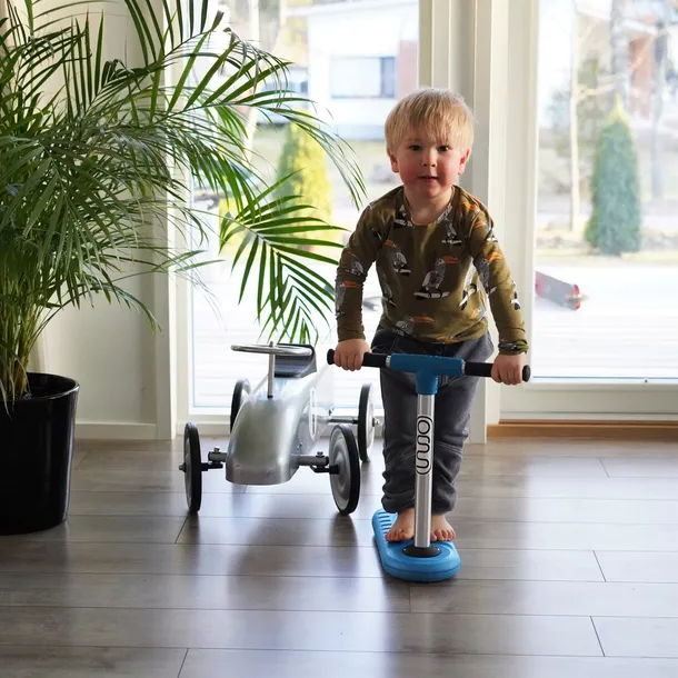 hulajnoga-trampolinowa-indo-bug-rodzaj-wyczynowe