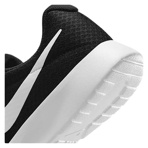 nike-tanjun