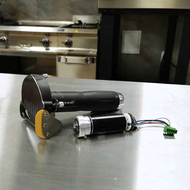 silnik-do-noza-uyar-basicline-competitionline-sterownik-oryginal-stan-nowy-marka-uyar