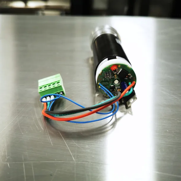 silnik-do-noza-uyar-basicline-competitionline-sterownik-oryginal-stan-nowy