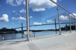 balustrada-szklana-nierdzewna-ze-szklem-ballarat