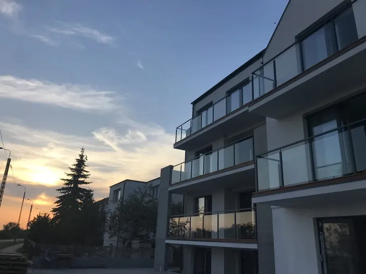 balustrada-burnie-stan-nowy-kod-produktu-tiomo