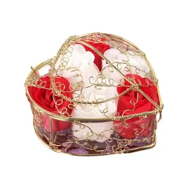 flower-box-mydlane-roze-kwiaty-na-prezent-walentynki-dzien-kobiet-szkatulka