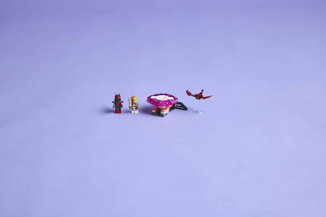 lego-ninjago-smoczy-spinner-spinjitzu-sory-71824