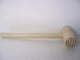 mlotek-do-miesa-frezowany-28-cm