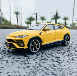 lamborghini-urus-maisto-1-24-metalowy-model-auta-z-otwieranymi-drzwiami