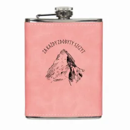 piersiowka-w-ekoskorze-200-ml-za-kazdy-zdobyty-szczyt-rozowa