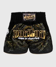venum-attack-spodenki-do-muay-thai-czarno-zlote-m