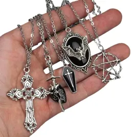 zestaw-gotyckich-naszyjnikow-kolor-srebrny-5-szt-zestaw-a