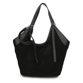 stylowa-i-praktyczna-torebka-skorzana-toscanio-g108