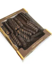 warkoczyki-kakaowe-z-nadzieniem-orzechowym-dekorowane-borys-1-kg