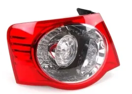 volkswagen-jetta-05-lampa-tylna-lewa-now