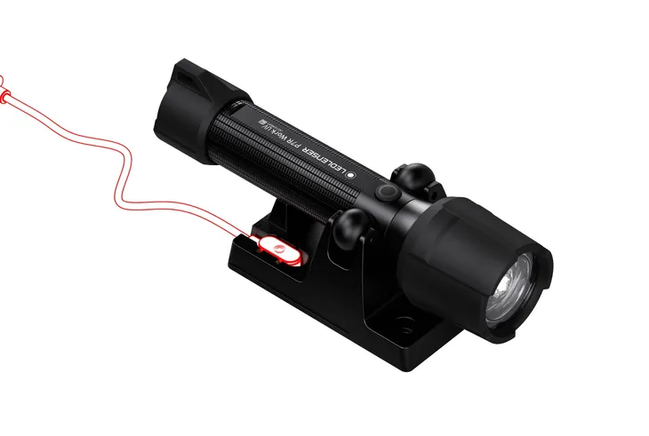 latarka-ledlenser-p7r-work-uv-stan-nowy-waga-400-g