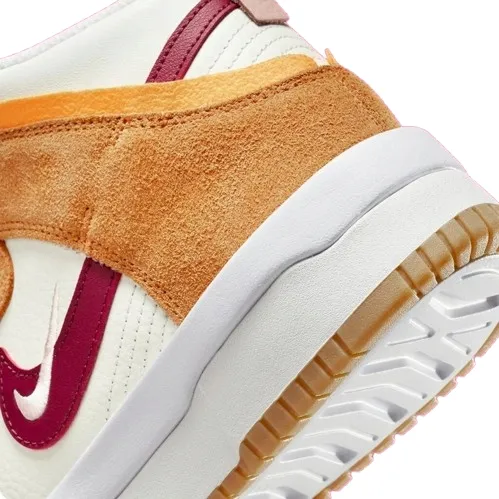 wmns-nike-dunk-hi-up-csp