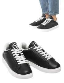 trussardi-trampki-dilan