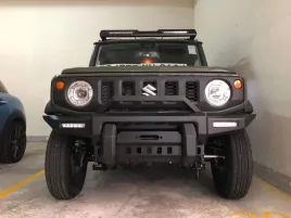 suzuki-jimny-2018-stalowy-przeni-zderzak-z-plyta-montazowa-wyciagarki-sn