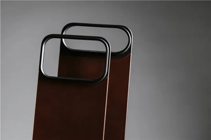 nomad-magnetic-leather-back-black-horween-magsafe-iphone-17-pro-max-przeznaczenie-apple