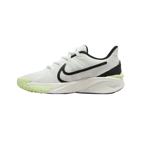 nike-star-runner-4-gs-kolor-czarny-bialy-zielony