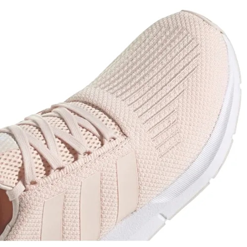 adidas-swift-run-1-0