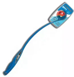 wyrzutnia-srednich-pilek-chuckit-25m