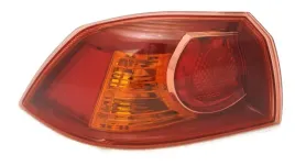 mitsubishi-lancer-lampa-tylna-lewa