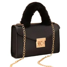 stylowa-damska-torebka-ze-zlotym-lancuszkiem-czarna