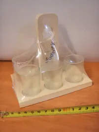 stojak-maly-6-kieliszkow-9649