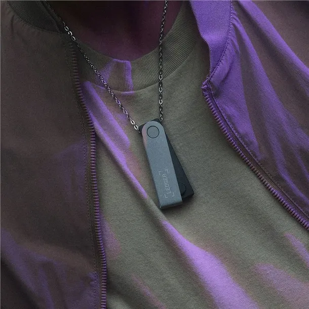ledger-nano-s-plus-amethyst-purple-crypto-hardware-wallet-rodzaj-portfel-stan-nowy