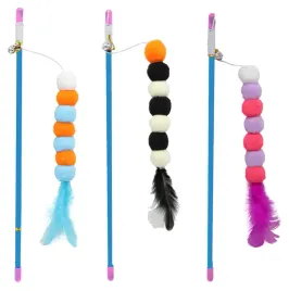 zabawka-dla-kota-wedka-z-linka-pluszowa-gasienica-i-piorem-31cm-uniq-pets