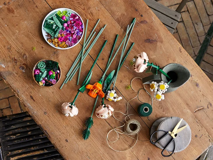 lego-botanicals-bukiet-kwiatow-10280-minimalny-wiek-dziecka-8